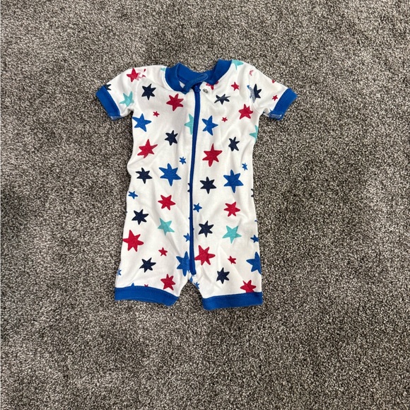 Hanna Andersson Other - Hanna Andersson Blue and Red Star Baby Romper